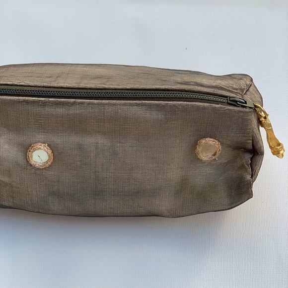 Necessities Bag, Custom Made with Unique Zipper Pull👠 - Picture 1 of 6